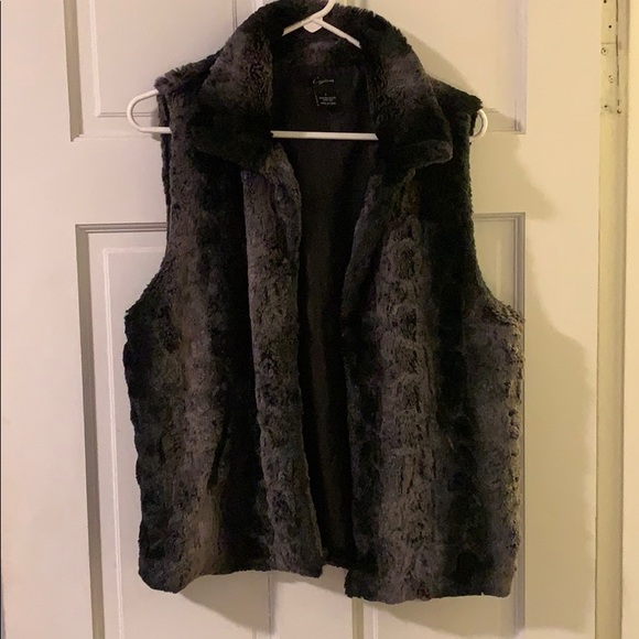 Cejon Jackets & Blazers - Black Faux-Fur Vest Cejon Jackets & Blazers - Black Faux-Fur Vest